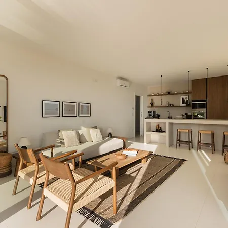 Skyler Villa *